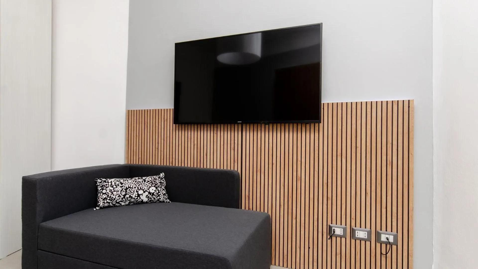 Vivimihome - Navigli-Duomo Maison Fusetti Milano